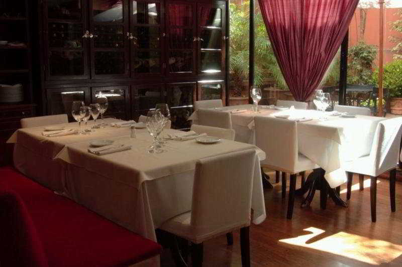 Loi Suites Arenales Buenos Aires Restaurante foto
